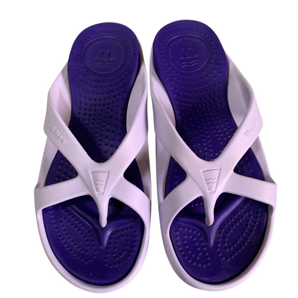 HTF DISCONTINUED WALDIES Flip Flop Style Sandals – Similar to Crocs
